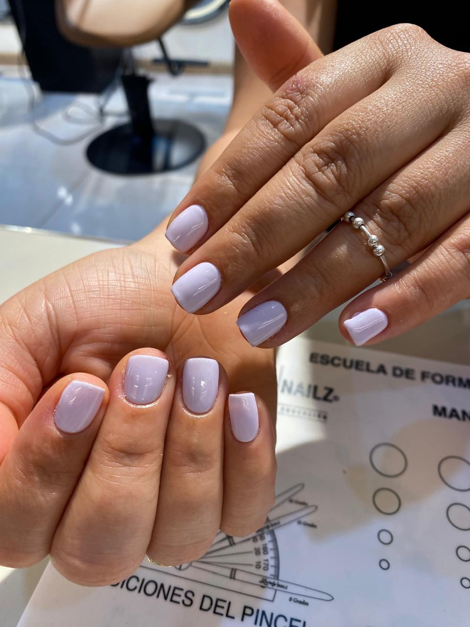 Trabajo de uñas 10